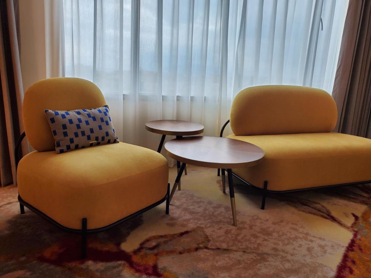 花莲市 美侖大飯店酒店 外观 照片 The interior of a room at the hotel