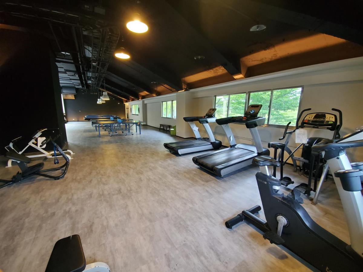 花莲市 美侖大飯店酒店 外观 照片 The gym at the Student Life Center